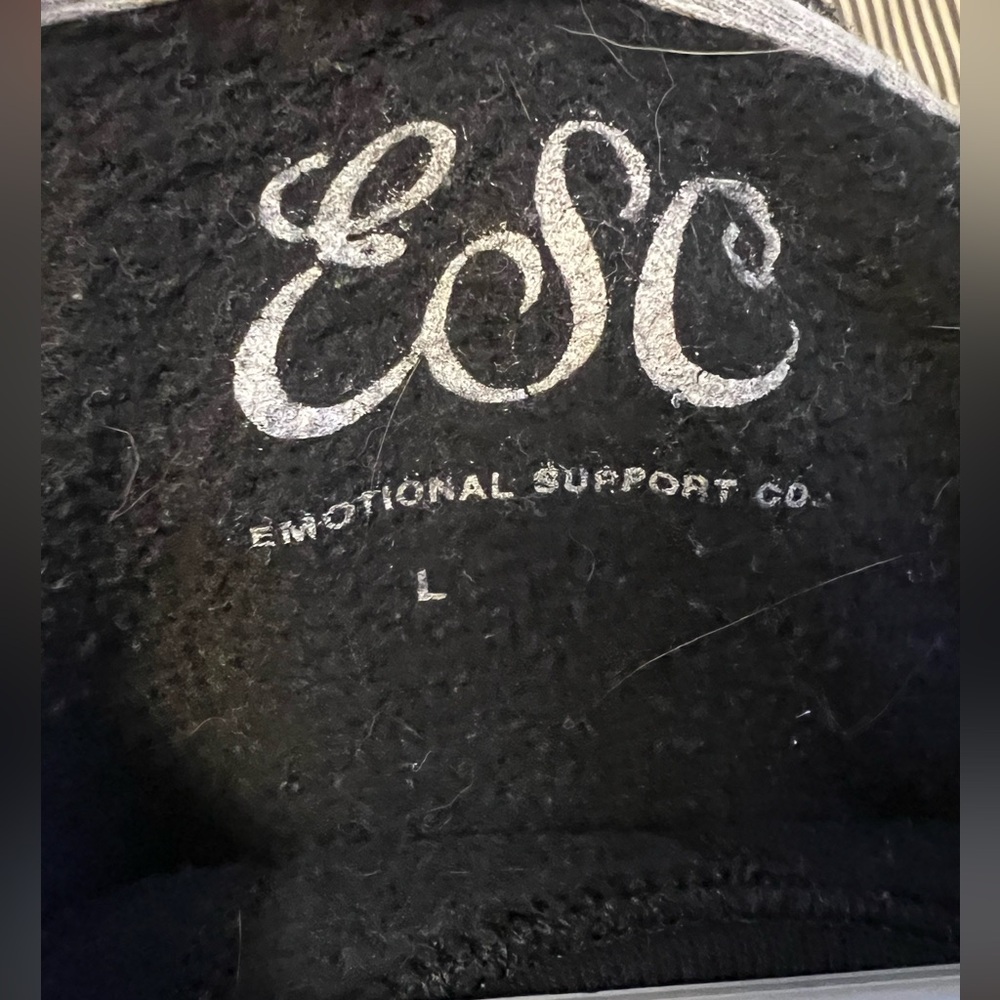 EMOTIONAL CREWNECK - Picture 3 of 5